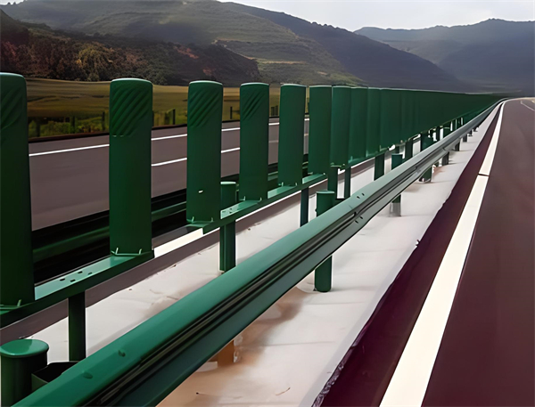 广东三波护栏板在高速公路的应用